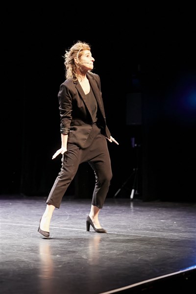 Photo 1 de Sabrina Nanni dans Ex Utero