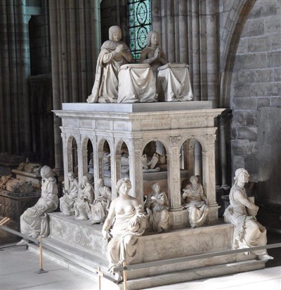 Photo 2 de Visite guidée : La basilique-cathédrale de Saint-Denis, 2000 ans d'histoire, de symboles et d'art | par Michel Lhéritier