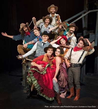 Photo 2 de Saloon
