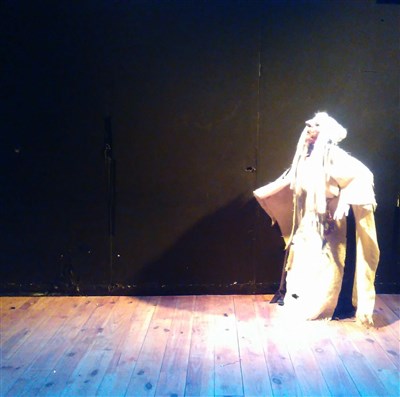 Photo 4 de Mama Khan, le chant berbère de l'eau