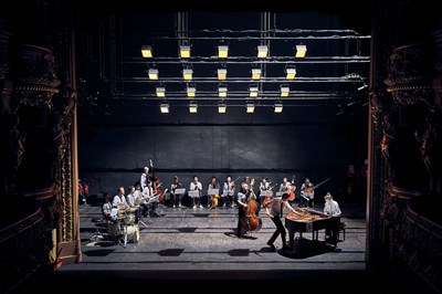 Photo 2 de Concerto contre piano et orchestre