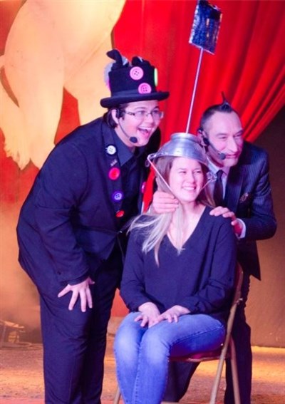 Photo 3 de L'étrange cabaret magic présente la magic parade Bouglione