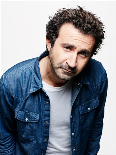 Photo 1 de Mathieu Madenian dans En état d'urgence