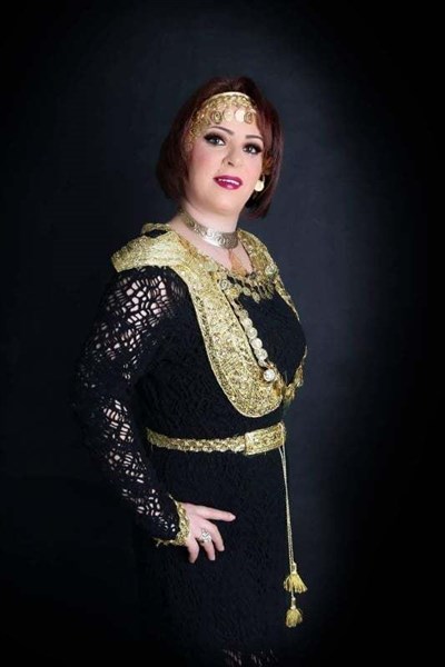 2eme photo la chanteuse Bochra Karim