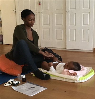 Photo 1 de Ateliers massage parents-bébés
