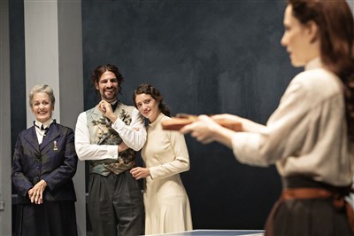 Photo 3 de Les fausses confidences