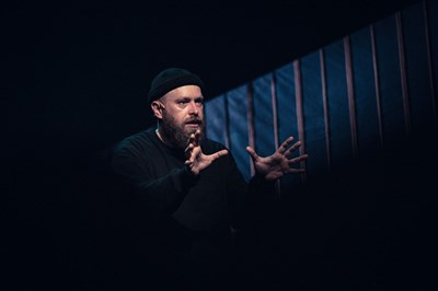 Photo 4 de Yann Marguet dans Exister, définition