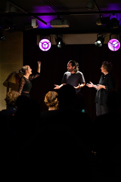 Photo 3 de Art ou défi, un spectacle d'improvisation
