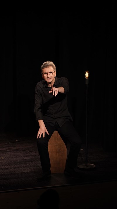 Photo 4 de Eric Le Roch dans l'Emile et une vie...