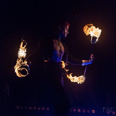 Photo 3 de Electric Sideshow / Vice