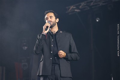 Photo 2 de Au plus près d'Aznavour