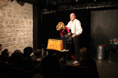 Photo 2 de The Ventriloque Magic Show