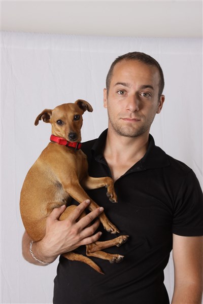 Photo 1 de Tony Atlaoui dans One Man Dog