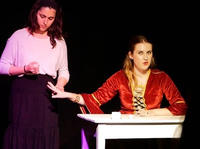 Photo 1 de Aliénor, les confessions d'une reine