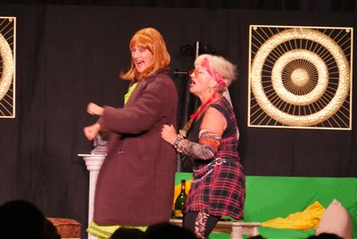 Photo 1 de J'adore l'amour... J'aimerais bien le refaire un jour !