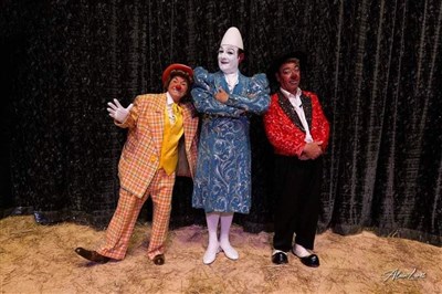 Photo 1 de Cirque Nicolas Zavatta Douchet | Nantes