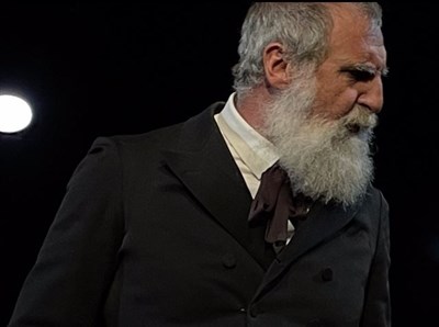 Photo 2 de Pierre Jouvencel dans Victor Hugo, un géant dans un siècle