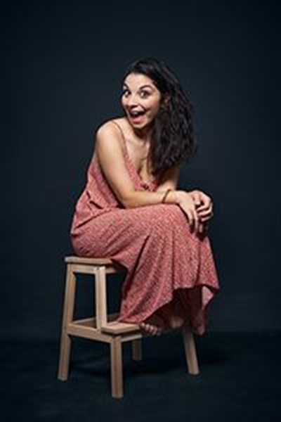 Photo 2 de Diane Segard dans Parades
