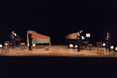 Photo 1 de Le petit livre d'Anna Magdalena Bach