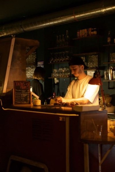 Photo 3 de Garage Comedy Club