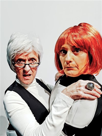 Ivana et Laïka, les deux dernières femmes de l'univers