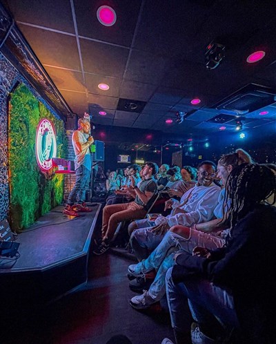 Photo 2 de Chez Prince Comedy Club