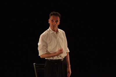 Photo 1 de L'étranger