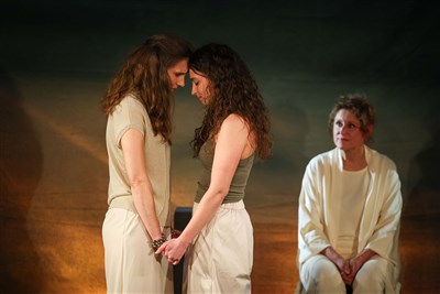 Photo 1 de Antigone
