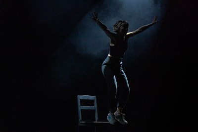 Photo 2 de Caroline Ribot dans Péril ordinaire
