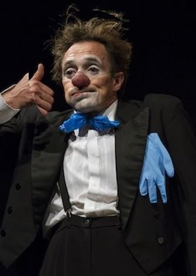 Photo 1 de Mister Jules dans Magicien malgré lui