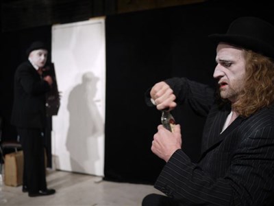 Photo 1 de Petit boulot pour vieux clown
