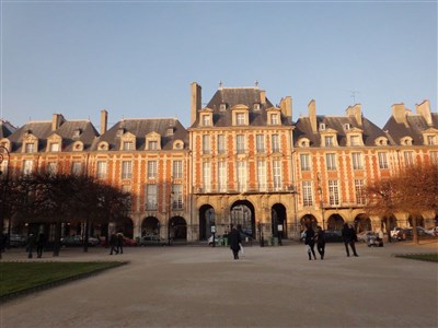 Photo 2 de International Tourist Guide Day 2019: Marais walking tour | by Elena Andrianova