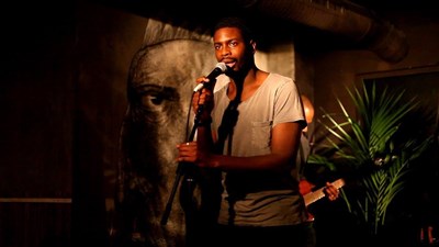 Photo 2 de Certe Mathurin dans Story Teller