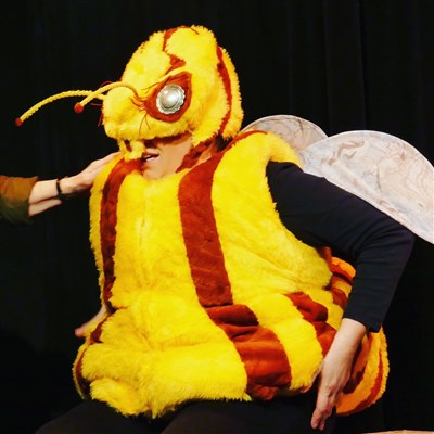 Marga l'abeille
