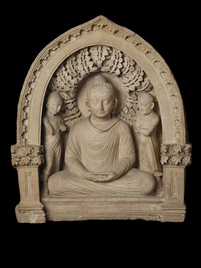 Bouddha-avec-moines.-Fayaz-Tepe.-Musee-National-dHistoire-Ouzbekistan-©-Art-and-Culture-Developmen