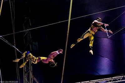 Photo 2 de Cirque Nicolas Zavatta Douchet | Segré