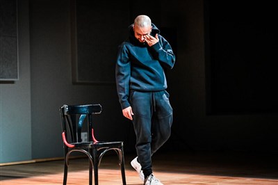 Photo 4 de Théo Askolovitch dans 66 Jours