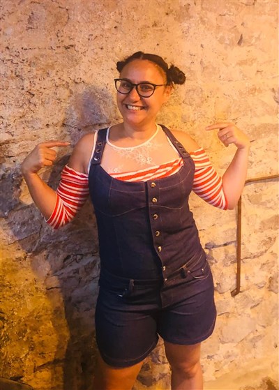 Photo 1 de Ruthy Devauchel dans La bonne copine