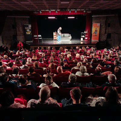 Photo 1 de Seb Martinez dans On est tous le con d'un autre... Enfin y'en a qui ont de l'avance !