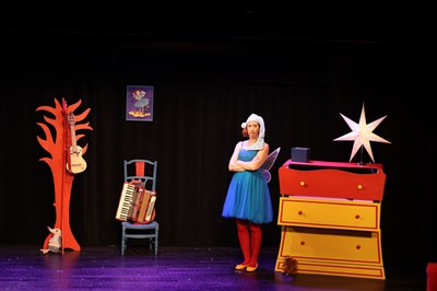 Photo 3 de La fée des chaussettes et le musicien