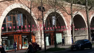 Photo 1 de In the heart of faubourg Saint Antoine in the Bastille district | Au coeur du faubourg Saint Antoine dans le quartier de Bastille