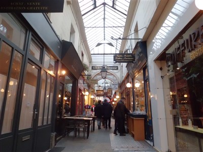 Photo 1 de Visite guidée : visite des passages couverts de Paris | par Cécile Le Nezet
