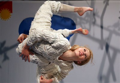 Photo 1 de HiHaHutte | Festival Immersion Danse