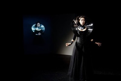 La Reine et le Miroir.