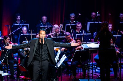 Photo 3 de Aznavour 100 ans