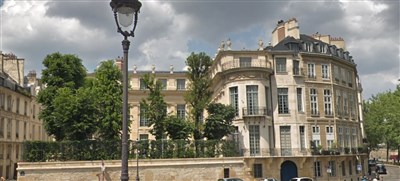 Photo 3 de Visite guidée : L'Île-saint-Louis et ses hôtels particuliers entre cours et jardins cachés | par Artémise