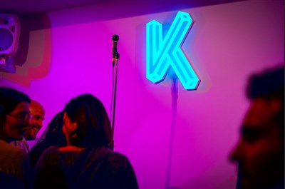 Photo 3 de Kido Comedy Club & Restaurant