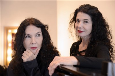 KATIA ET MARIELLE LABEQUE