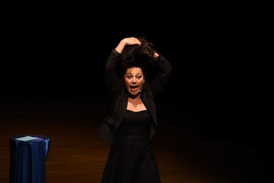 Photo 1 de Laurence Ruatti dans Le secret de Capucine