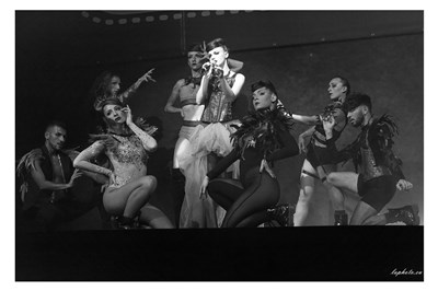 Photo 1 de Show Blue Velvet